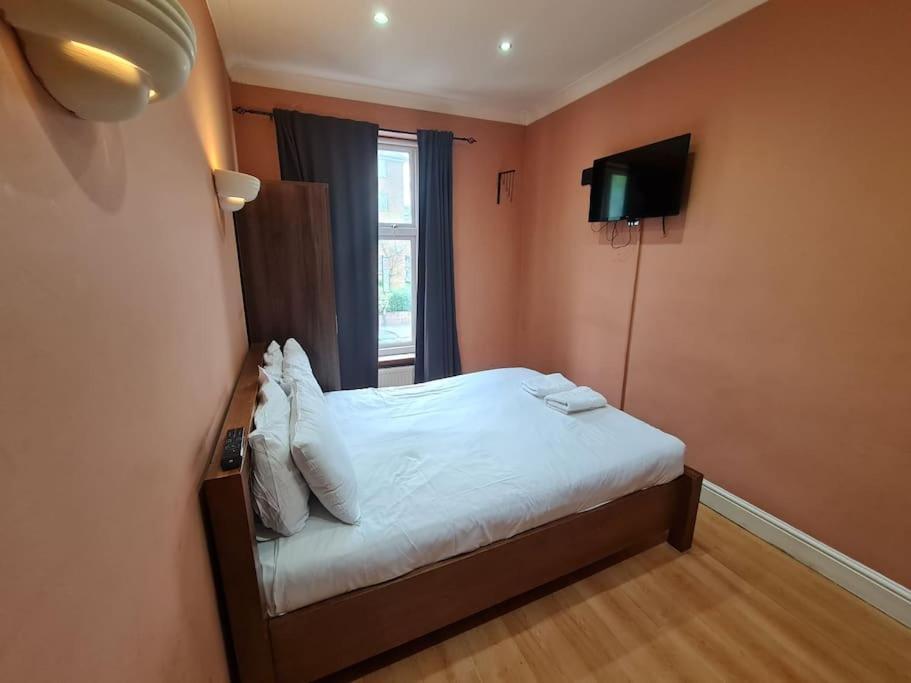 Cute One Bedroom Apartment Лондон Екстер'єр фото